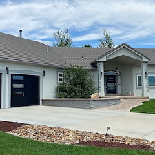 Wind-Rated Garage Doors: Protecting Your Longmont Home from Chinook Gusts